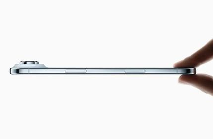 张湾苹果维修点分享iPhone 17 Air自动关机电源故障解析 
