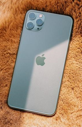 张湾苹果维修点分享iPhone 11 Pro Max扩容实战风险 