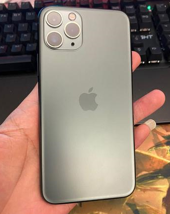 张湾苹果维修点分享iPhone 11 Pro黑屏小众故障解析 
